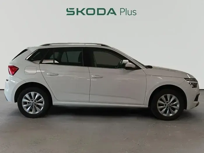 Usado Skoda Kamiq 150 CV (110 kW) 2022 Blanco SUV