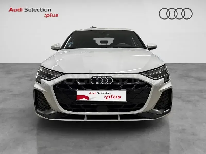 Usado Audi A3 S-Line 150 CV (110 kW) 2025 Blanco Berlina