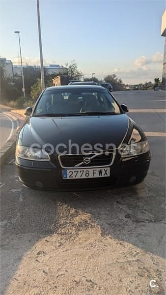 Usado Volvo S60 Momentum 163 CV (119 kW) 2007 Negro Berlina