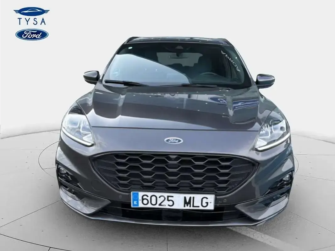 Usado Ford Kuga ST-Line 120 CV (88 kW) 2023 Gris SUV