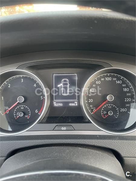 Usado VW Golf VII 105 HP (77 kW) 2013 Cinzento Sedan