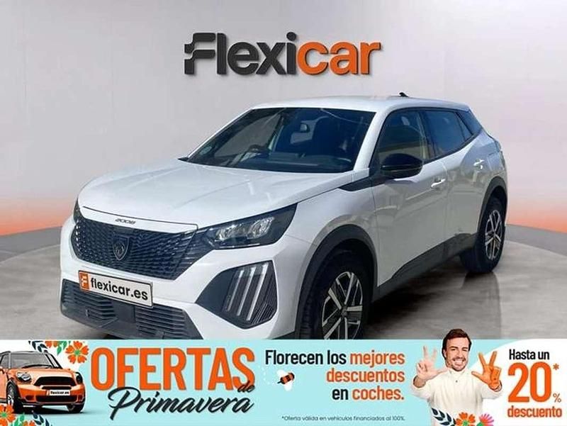 Usado Peugeot 2008 Active 102 CV (75 kW) 2023 Blanco SUV
