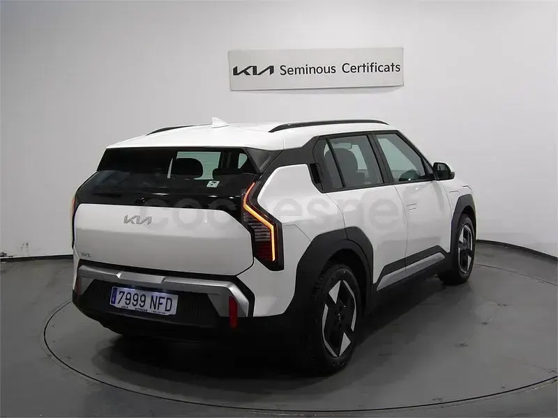 Usado Kia EV3 Air 150 kW (204 CV) 2025 Eléctrico SUV