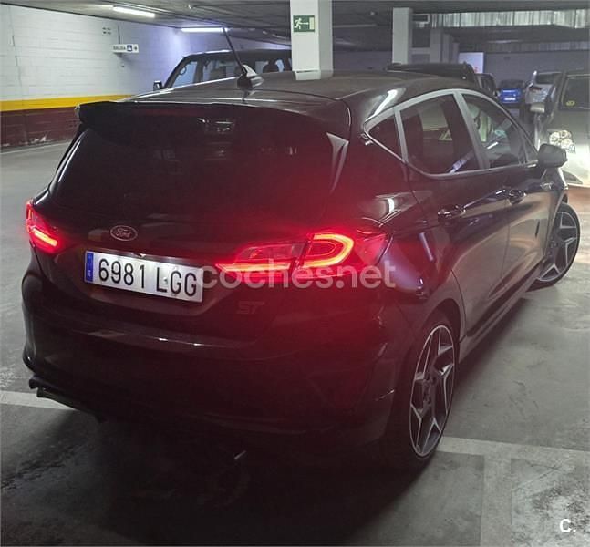 Usado Ford Fiesta ST 200 CV (147 kW) 2020 Negro Utilitario