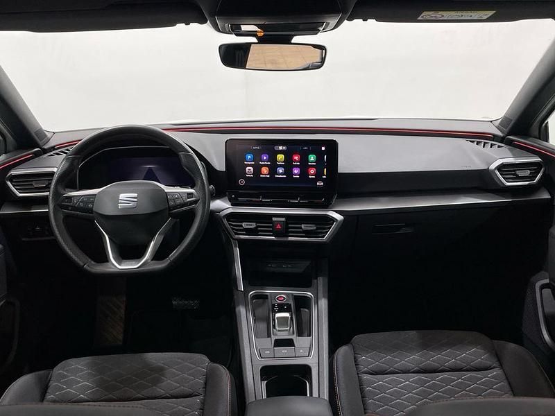 Usado Seat Leon FR 150 CV (110 kW) 2021 Blanco