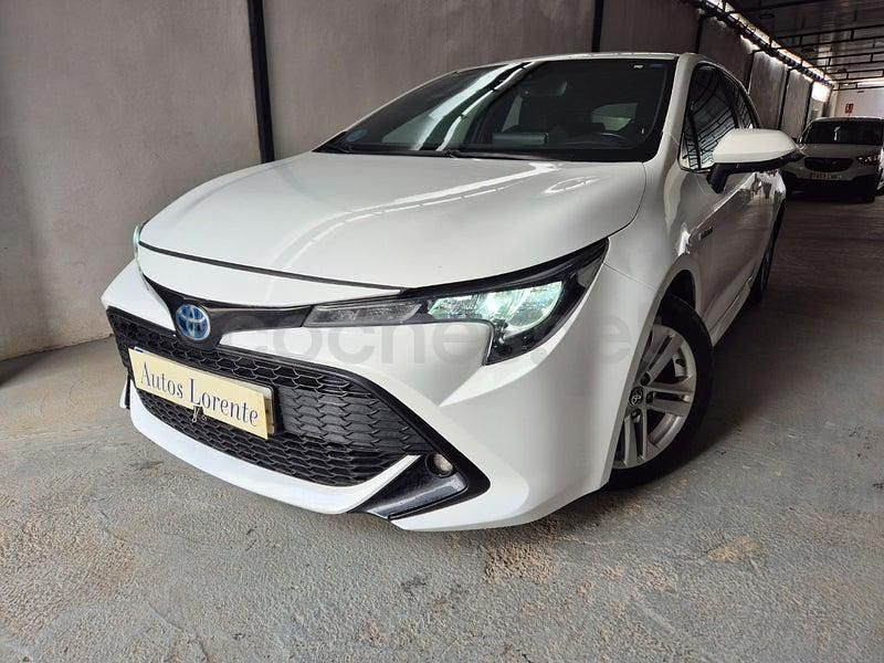 Usado Toyota Corolla Active 122 CV (89 kW) 2020 Blanco Berlina