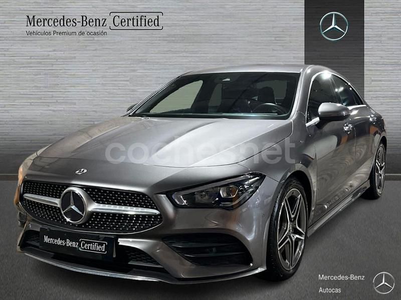 Gris / plata Usado 2024 Mercedes CLA200 Berlina | 37.950 € (Precio justo) - Imagen 1/4