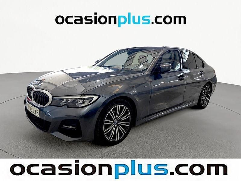 Gris Usado 2022 BMW 318 Berlina | 25.236 € (Buen precio) - Imagen 1/4