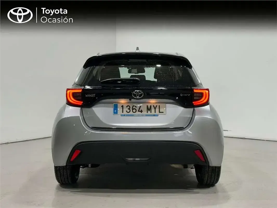 Usado Toyota Yaris Active 116 CV (85 kW) 2025 Utilitario