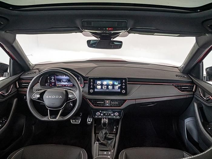 Usado Skoda Kamiq Monte Carlo 115 CV (84 kW) 2024 Blanco SUV