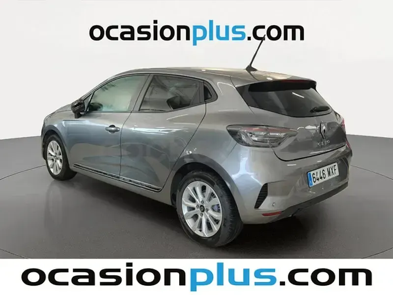 Usado Renault Clio V Evolution 100 CV (73 kW) 2024 Gris / plata Berlina