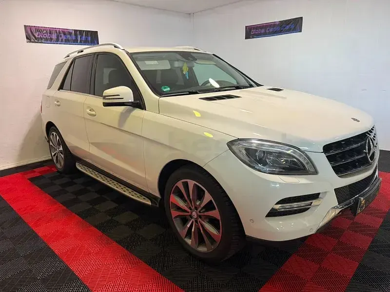 Usado Mercedes ML350 258 CV (189 kW) 2013 Blanco SUV