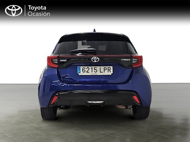 Begagnad Toyota Yaris Plus 116 HK (85 kW) 2021 Blå Halvkombi