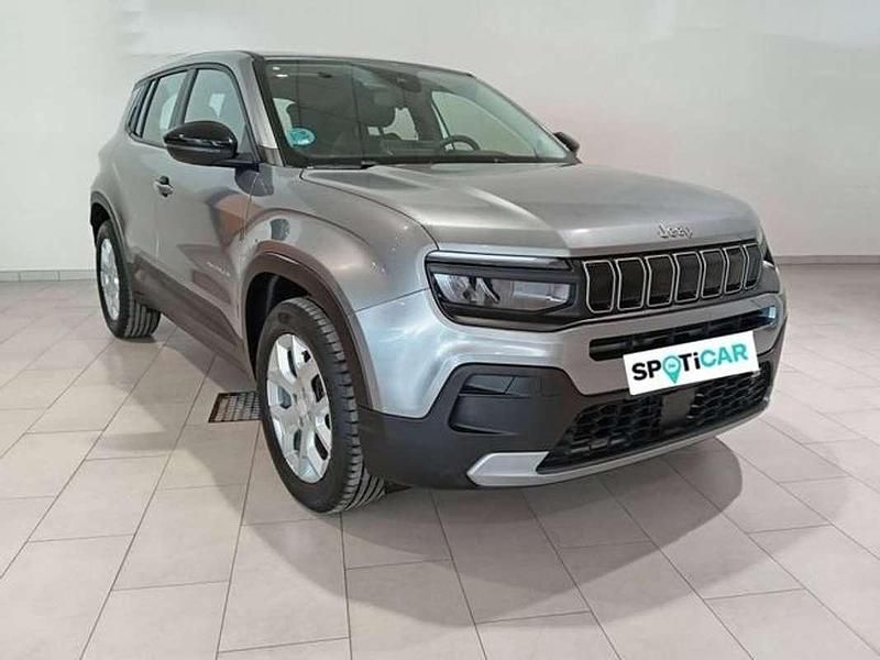 Usado Jeep Avenger Altitude 101 HP (74 kW) 2024 Cinzento SUV