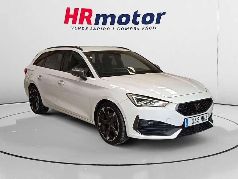 Blanco Usado 2023 Cupra Leon Familiar | 21.590 € (Precio justo) - Imagen 1/4
