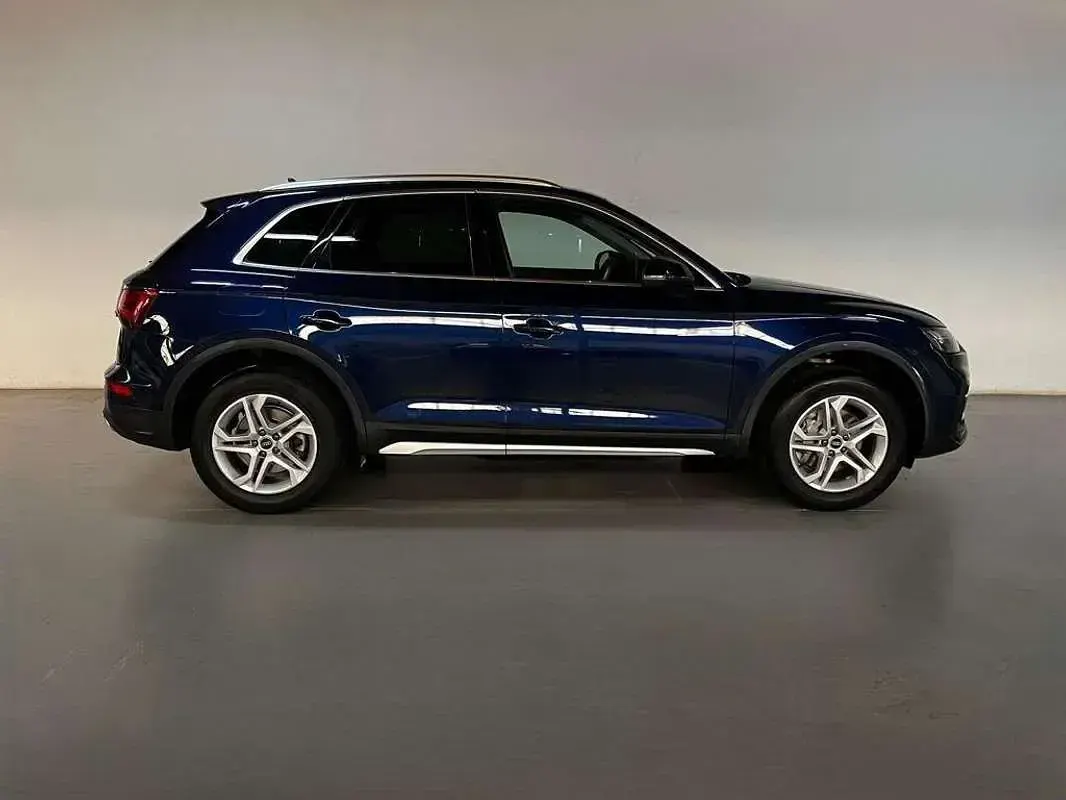 Usado Audi Q5 Advanced 204 CV (150 kW) 2024 Azul SUV