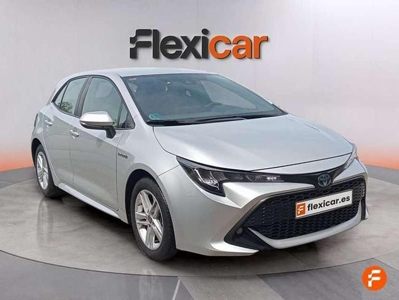 Usado Toyota Corolla Active 122 CV (89 kW) 2021 Gris Berlina
