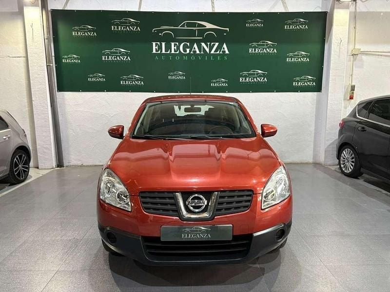 Usado Nissan Qashqai Visia 114 CV (83 kW) 2010 Naranja SUV