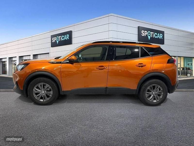 Usado Peugeot 2008 Style 110 CV (80 kW) 2021 Naranja SUV