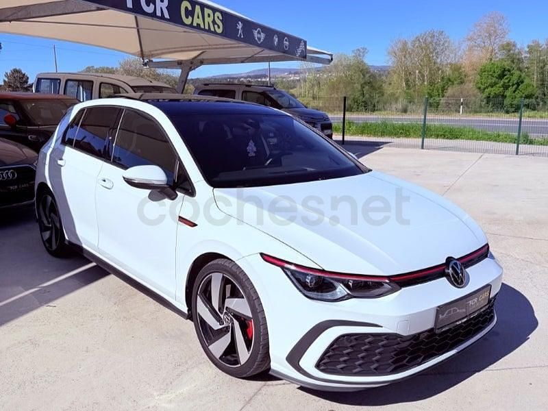 Usado VW Golf VIII GTI 245 CV (180 kW) 2021 Blanco Berlina
