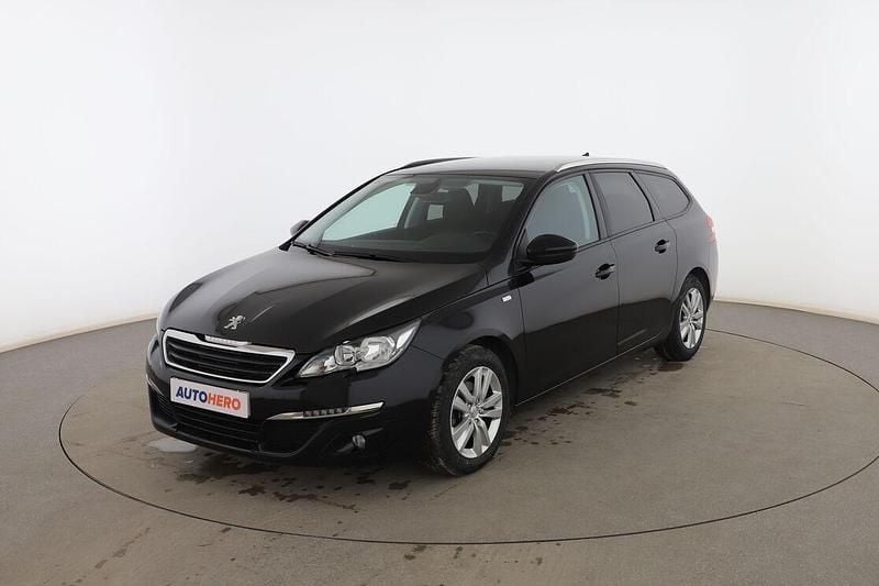 Negro Usado 2017 Peugeot 308 Style Familiar | 11.399 € (Precio justo) - Imagen 1/3