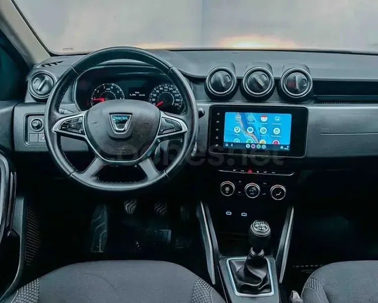 Usado Dacia Duster Prestige 115 CV (84 kW) 2022 Negro SUV