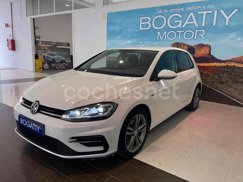 Blanco Usado 2019 VW Golf VII Sport Berlina | 18.932 € (Precio justo) - Imagen 1/4