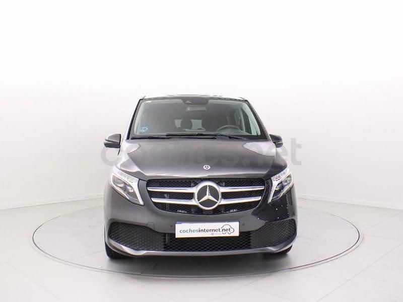 Usado Mercedes V250 190 CV (139 kW) 2020 Gris / plata Monovolumen