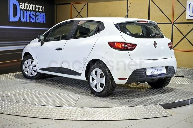 Usado Renault Clio IV LIMITED 76 CV (55 kW) 2019 Blanco Berlina