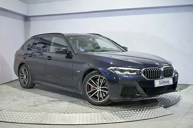 Usado BMW 530e Comfort Edition 292 CV (214 kW) 2021 Azul Familiar