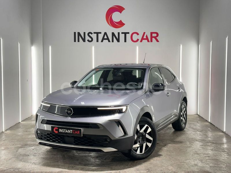 Gris / plata Usado 2022 Opel Mokka Edition SUV | 16.990 € (Precio justo) - Imagen 1/4