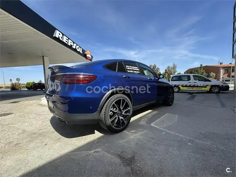 Usado Mercedes GLC43 AMG 367 CV (269 kW) 2019 Azul SUV