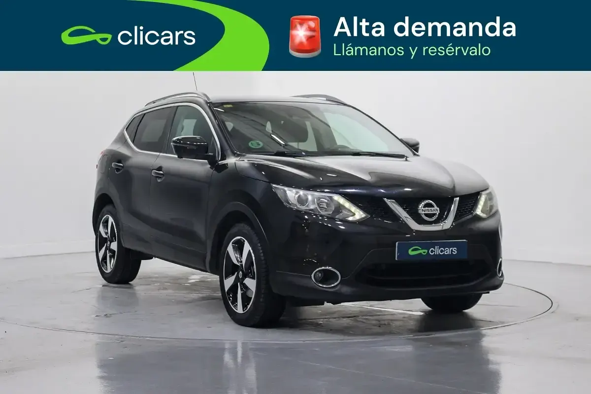 Begagnad Nissan Qashqai N-Connecta 115 HK (84 kW) 2016 Svart SUV