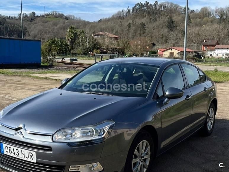 Usado Citroën C5 Business Class 112 CV (82 kW) 2012 Gris / plata Berlina