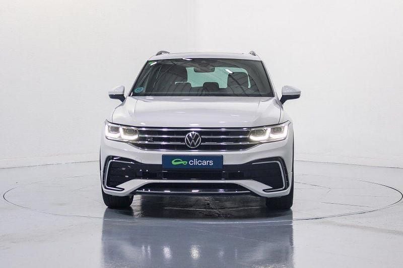 Usado VW Tiguan R-line 150 HP (110 kW) 2022 Branco SUV