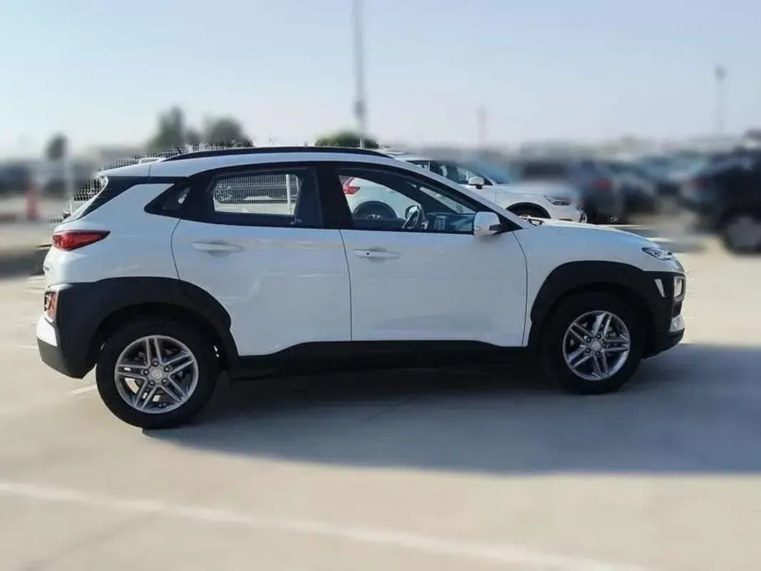 Usado Hyundai Kona 120 CV (88 kW) 2020 Blanco SUV