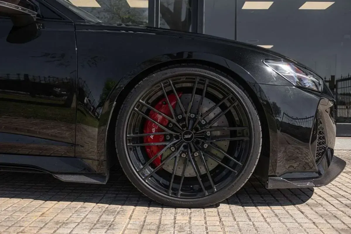 Usado Audi RS6 600 CV (441 kW) 2023 Negro Familiar