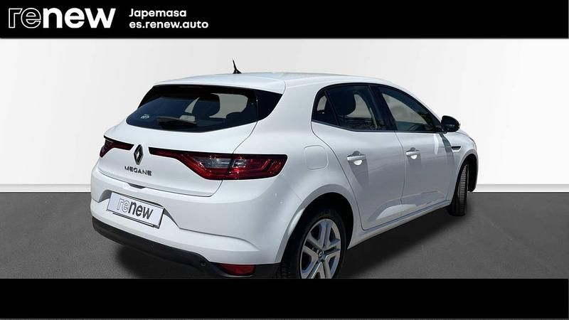 Usado Renault Mégane IV Business 95 CV (69 kW) 2020 Blanco glaciar Berlina