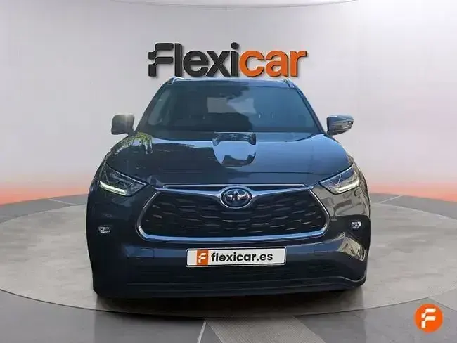 Usado Toyota Highlander Advance 246 CV (180 kW) 2022 Gris SUV