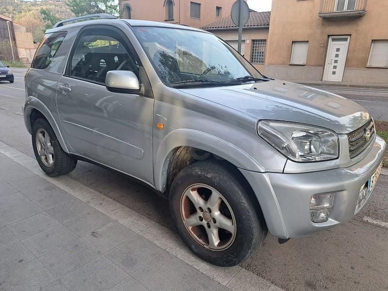 Usado Toyota RAV4 Sol 150 CV (110 kW) 2002 Gris / plata SUV