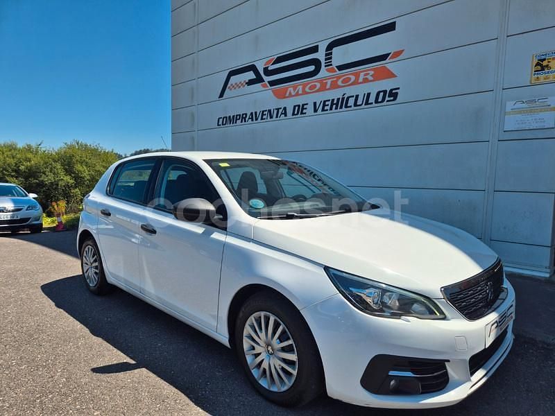 Blanco Usado 2018 Peugeot 308 Access Berlina | 6999 € (Super precio) - Imagen 1/4