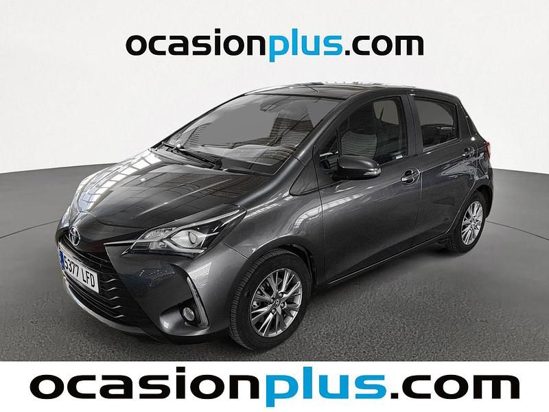 Gris Usado 2020 Toyota Yaris Active Utilitario | 12.264 € (Precio justo) - Imagen 1/4