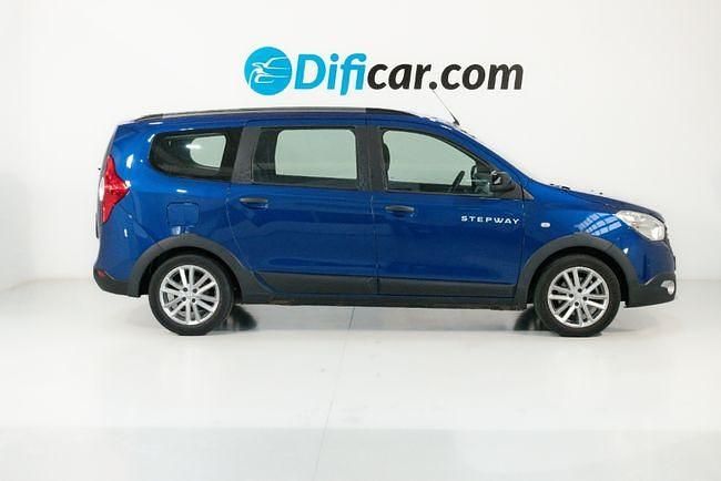 Usado Dacia Lodgy Comfort 116 CV (85 kW) 2021 Azul Monovolumen