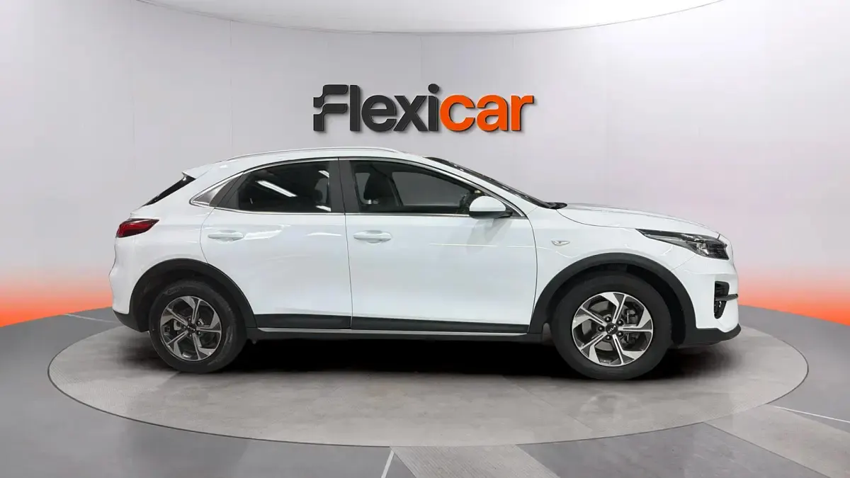Usado Kia XCeed 120 CV (88 kW) 2021 Negro SUV