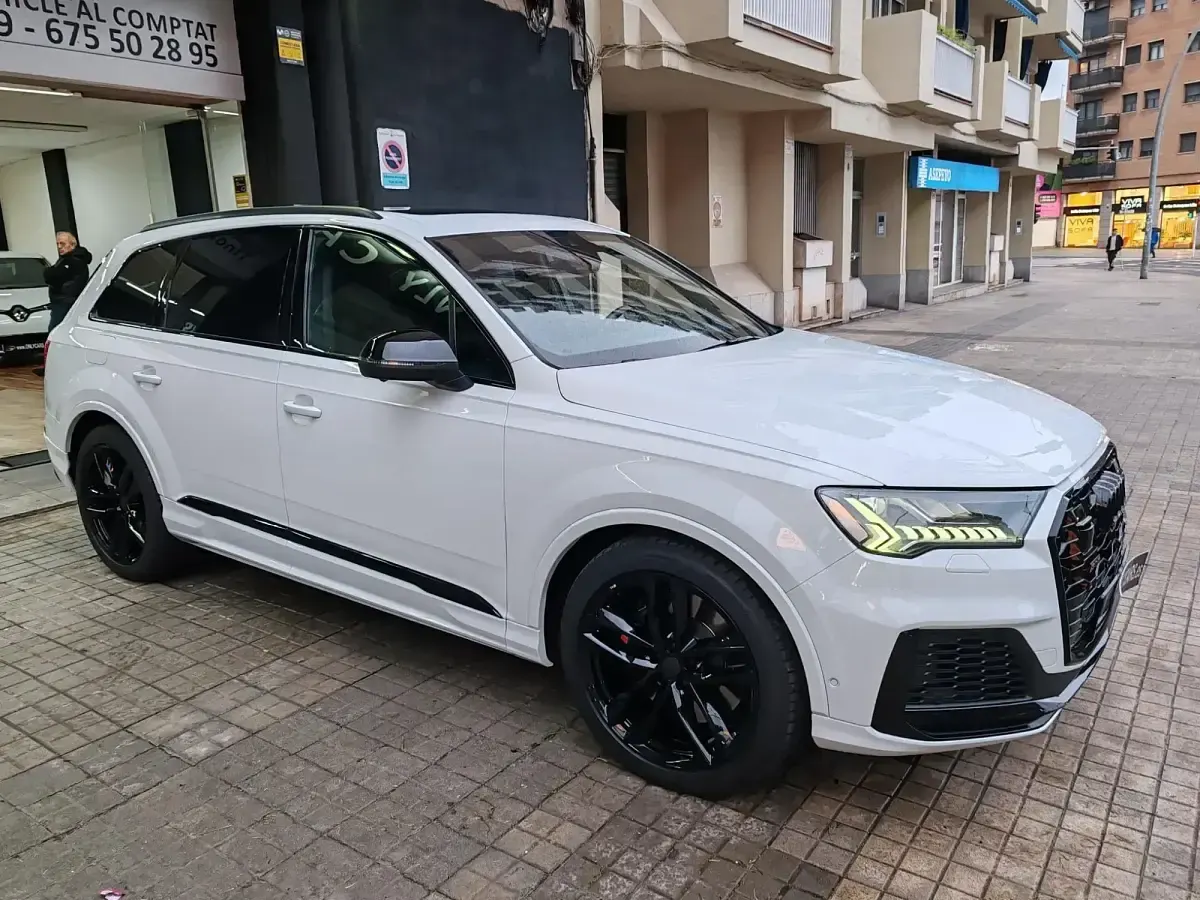 Usado Audi Q7 Advanced 507 CV (372 kW) 2021 Blanco SUV