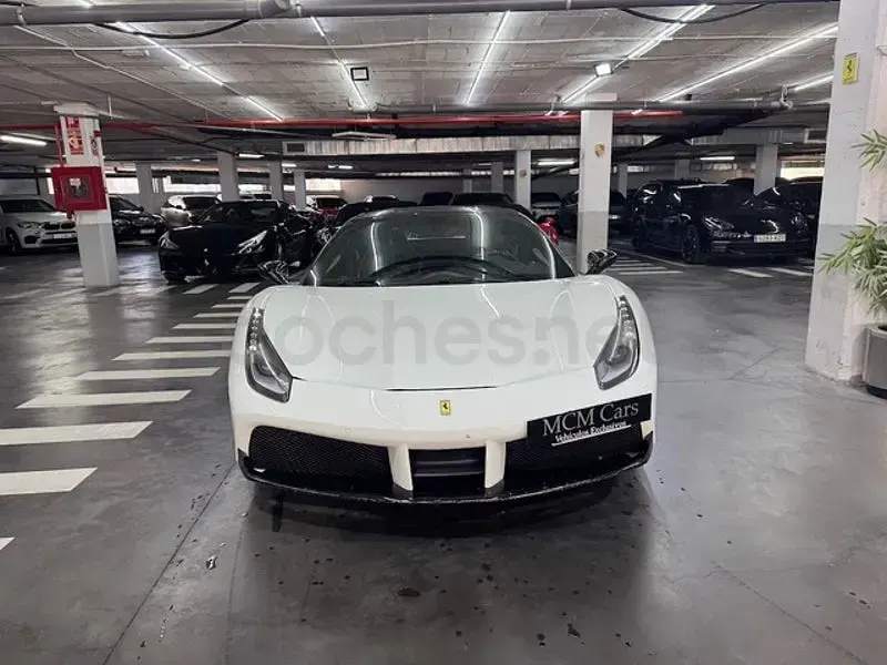 Usado Ferrari 488 670 CV (492 kW) 2015 Blanco Coupe