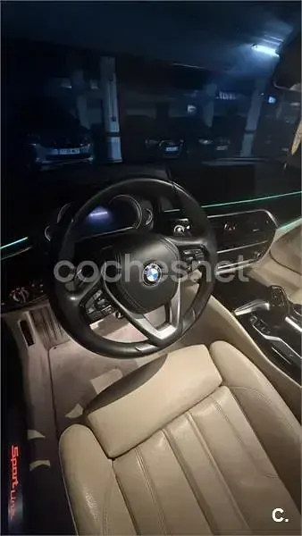 Usado BMW 520 Sport Line 190 CV (139 kW) 2019 Negro Berlina