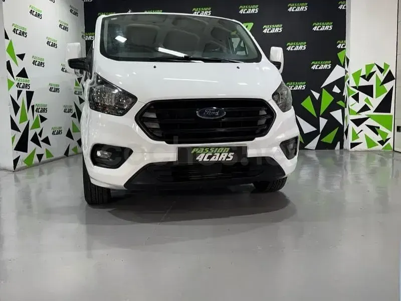 Usado Ford Transit Custom Nugget 185 CV (136 kW) 2020 Blanco Familiar