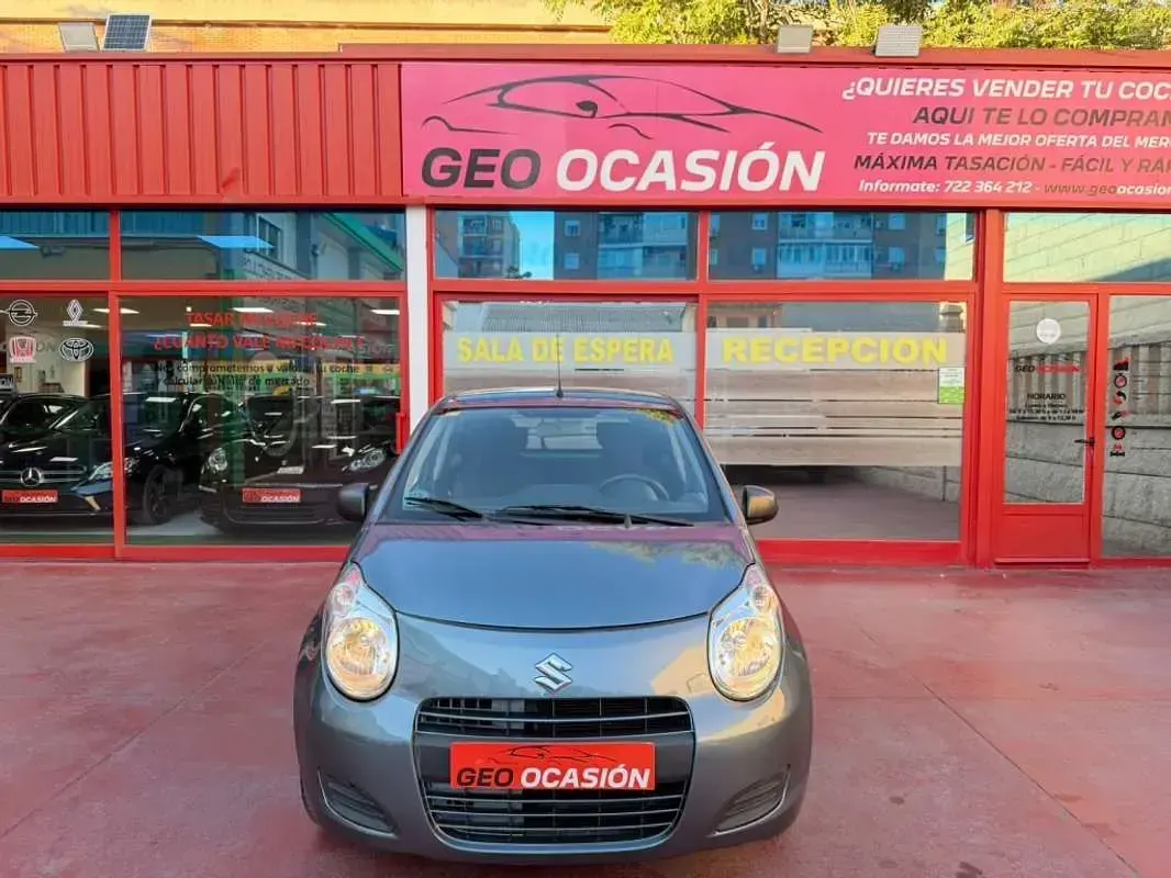 Usado Suzuki Alto 68 CV (50 kW) 2009 Gris Utilitario