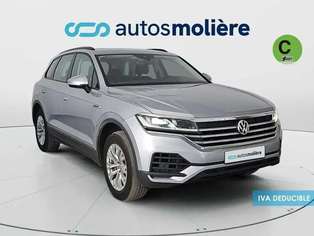 Usado VW Touareg Pure 231 CV (169 kW) 2019 Gris SUV